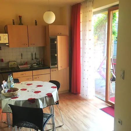 Altstadt * ארפורט